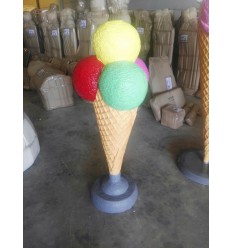 HELADO CONO CUATRO BOLAS