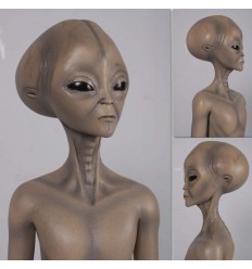 FIGURA ALIEN DE PIE - ROSWELL