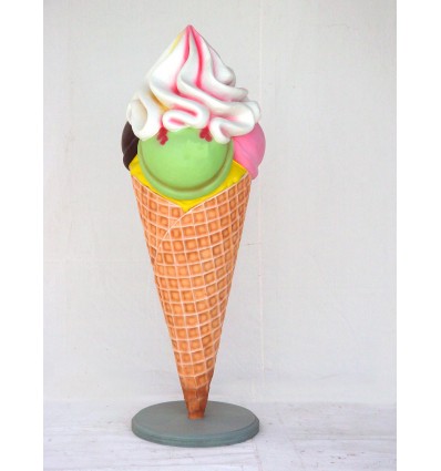 ICE CREAM ON CONE