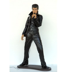 ESTATUA ELVIS CON TRAJE NEGRO Y MICROFONO