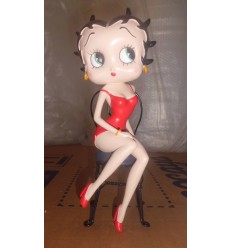 BETTY BOOP  SENTADA