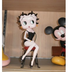 BETTY BOOP SENTADA