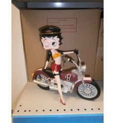 BETTY BOOP EN MOTO