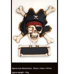 CALAVERA PIRATA CON CARTEL