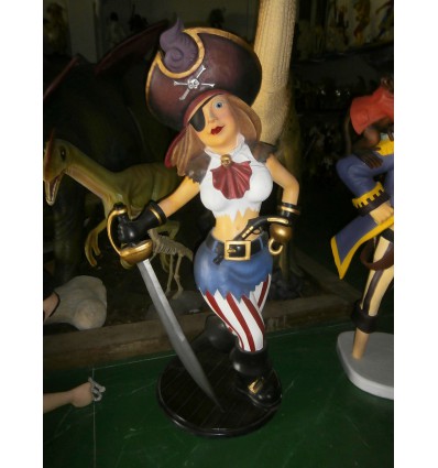 NUEVA CHICA PIRATA