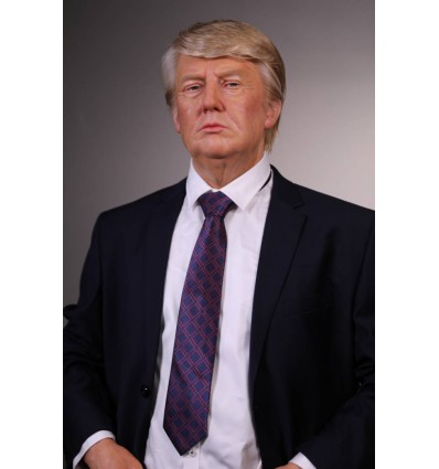 ESTATUA DONALD TRUMP